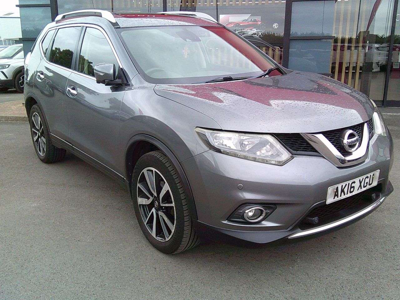 A 2016 NISSAN X-TRAIL 1.6 dCi n-tec SUV 5dr Diesel Manual Euro 6 (s/s) (130 ps) A 2016 NISSAN X-TRAIL 1.6 dCi n-tec SUV 5dr Diesel Manual Euro 6 (s/s) (130 ps)