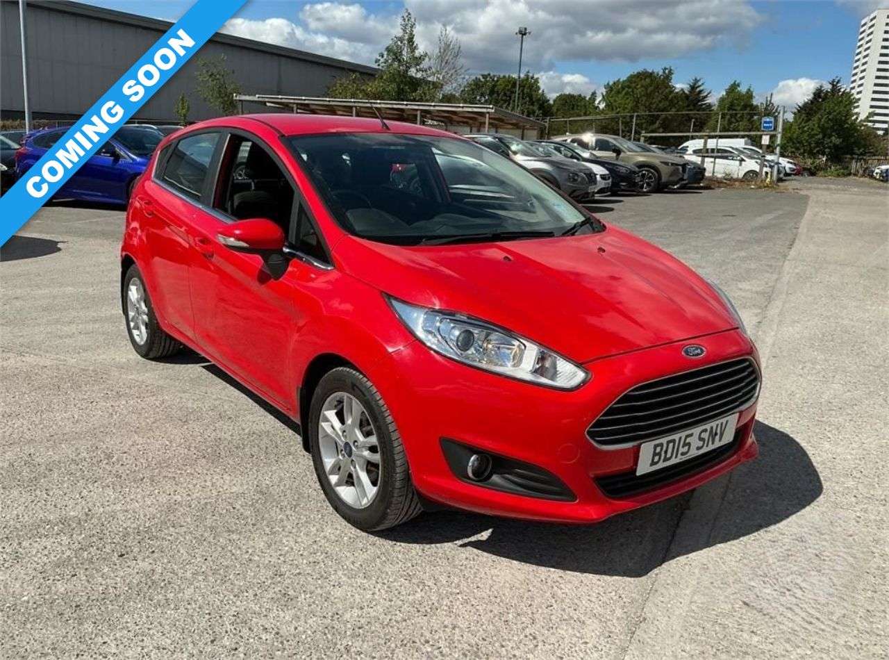A 2015 FORD FIESTA 1.25 Zetec Hatchback 5dr Petrol Manual Euro 6 (82 ps) A 2015 FORD FIESTA 1.25 Zetec Hatchback 5dr Petrol Manual Euro 6 (82 ps)