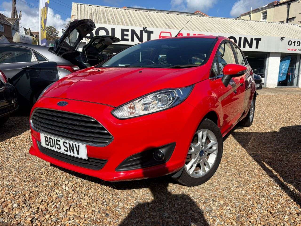 A 2015 FORD FIESTA 1.25 Zetec Hatchback 5dr Petrol Manual Euro 6 (82 ps) A 2015 FORD FIESTA 1.25 Zetec Hatchback 5dr Petrol Manual Euro 6 (82 ps)