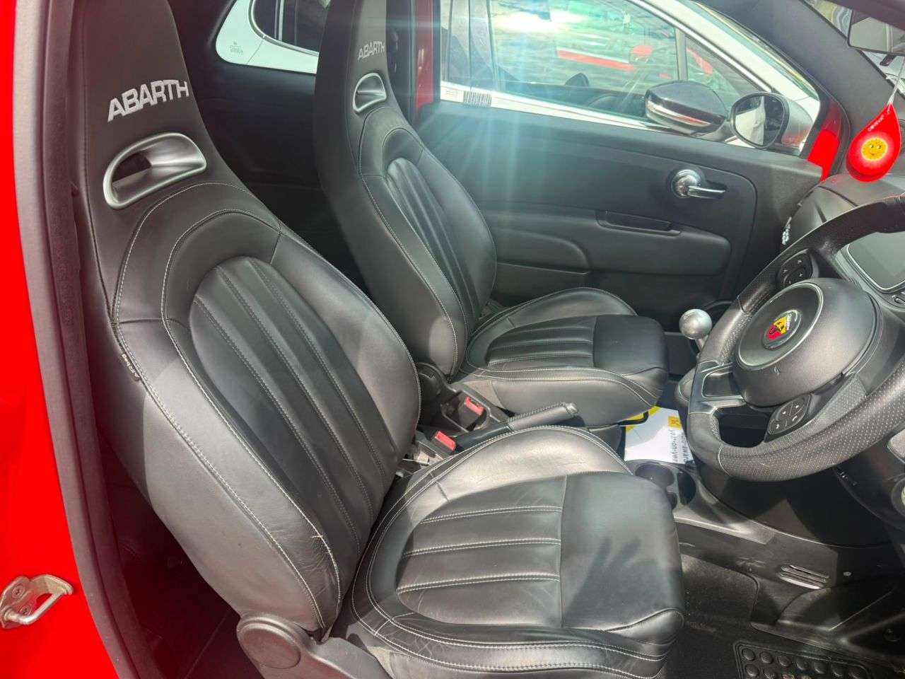 2021 ABARTH 595 2021 ABARTH 595
