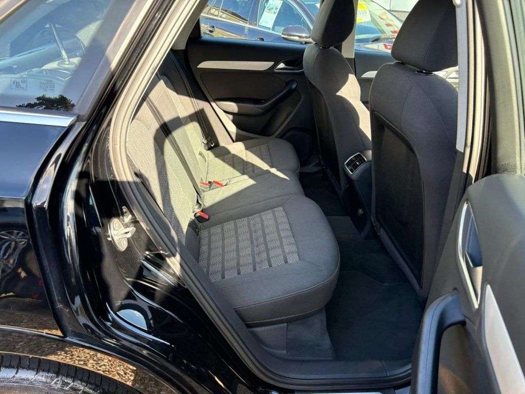 2015 AUDI Q3 2015 AUDI Q3