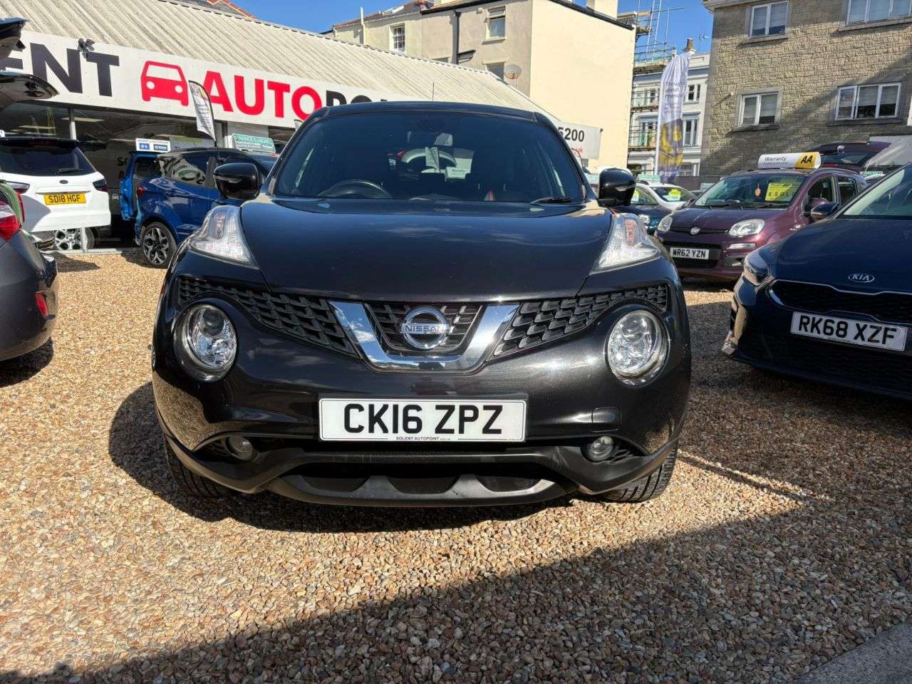 A 2016 NISSAN JUKE 1.5 dCi Tekna SUV 5dr Diesel Manual Euro 6 (s/s) (110 ps) A 2016 NISSAN JUKE 1.5 dCi Tekna SUV 5dr Diesel Manual Euro 6 (s/s) (110 ps)