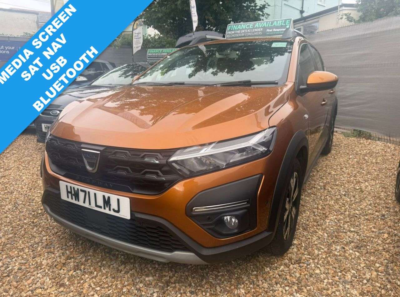 A 2022 DACIA SANDERO STEPWAY 1.0 TCe Prestige Hatchback 5dr Petrol Manual Euro 6 (s/s) (90 ps) A 2022 DACIA SANDERO STEPWAY 1.0 TCe Prestige Hatchback 5dr Petrol Manual Euro 6 (s/s) (90 ps)