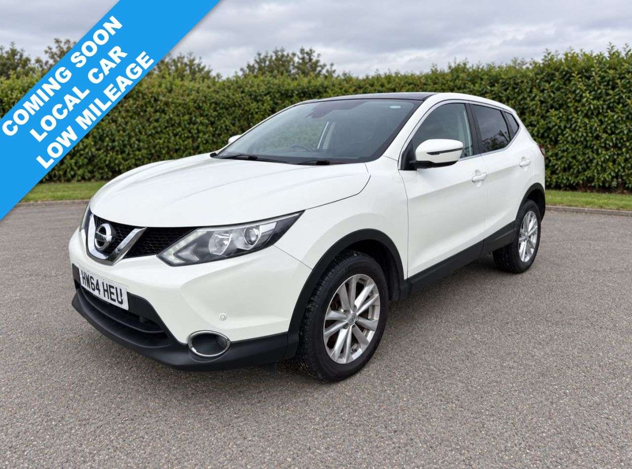 A 2014 NISSAN QASHQAI 1.5 dCi Acenta Premium SUV 5dr Diesel Manual 2WD Euro 5 (s/s) (110 ps) A 2014 NISSAN QASHQAI 1.5 dCi Acenta Premium SUV 5dr Diesel Manual 2WD Euro 5 (s/s) (110 ps)