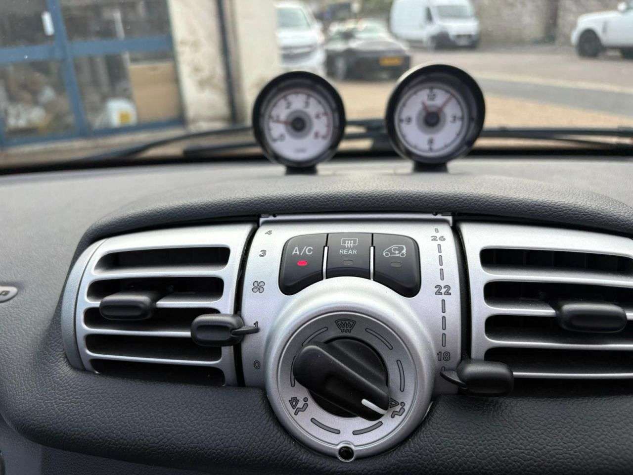 2011 SMART FORTWO 2011 SMART FORTWO