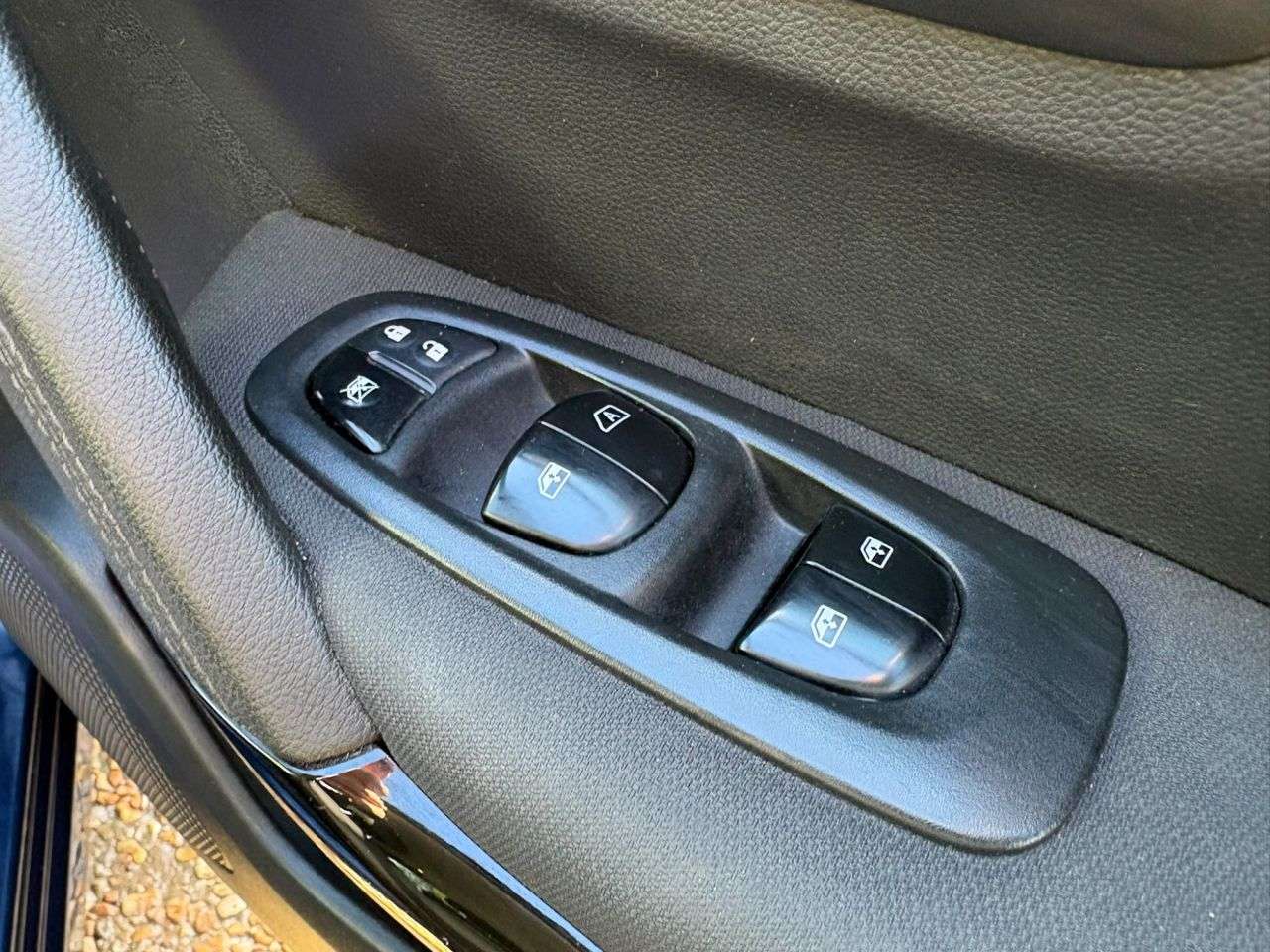 2017 RENAULT KADJAR 2017 RENAULT KADJAR