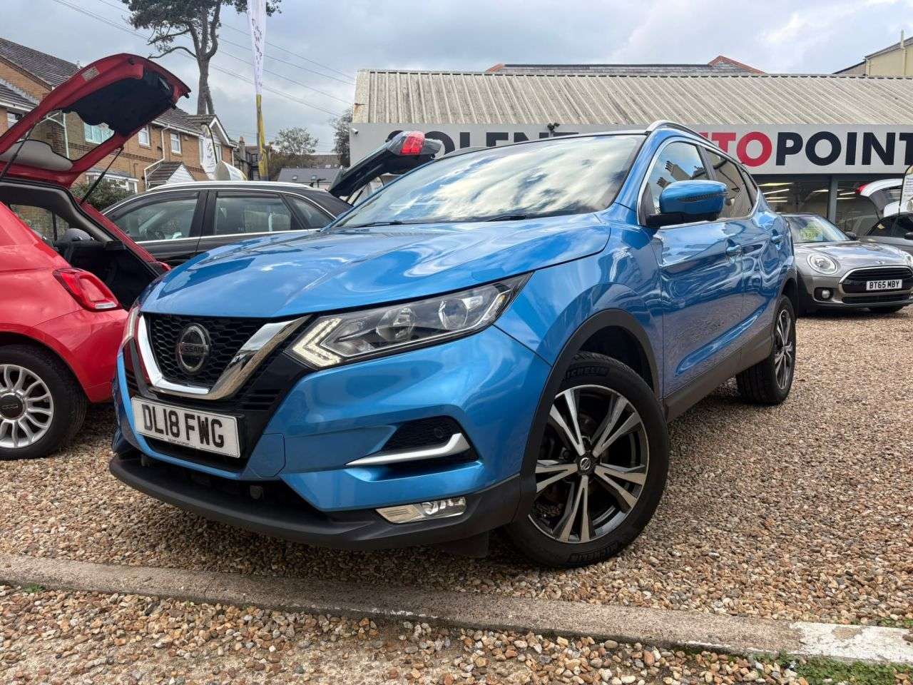 A 2018 NISSAN QASHQAI 1.5 dCi N-Connecta SUV 5dr Diesel Manual Euro 6 (s/s) (110 ps) A 2018 NISSAN QASHQAI 1.5 dCi N-Connecta SUV 5dr Diesel Manual Euro 6 (s/s) (110 ps)