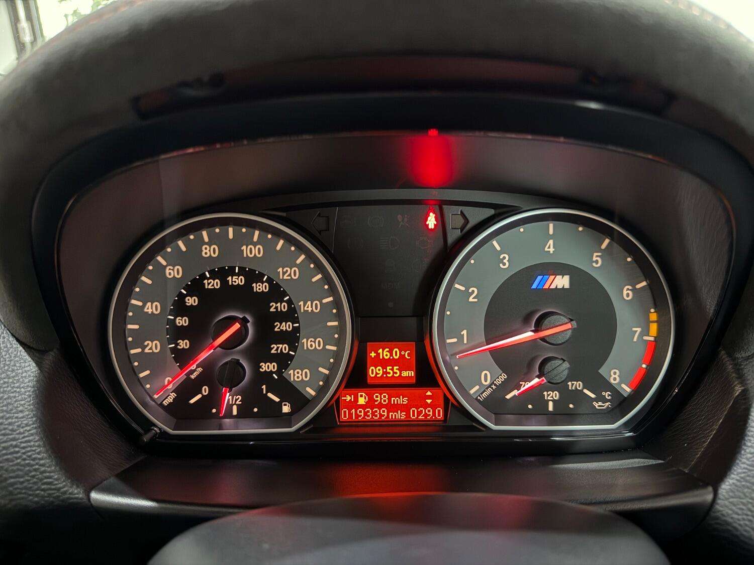 2011 BMW 1 SERIES 2011 BMW 1 SERIES