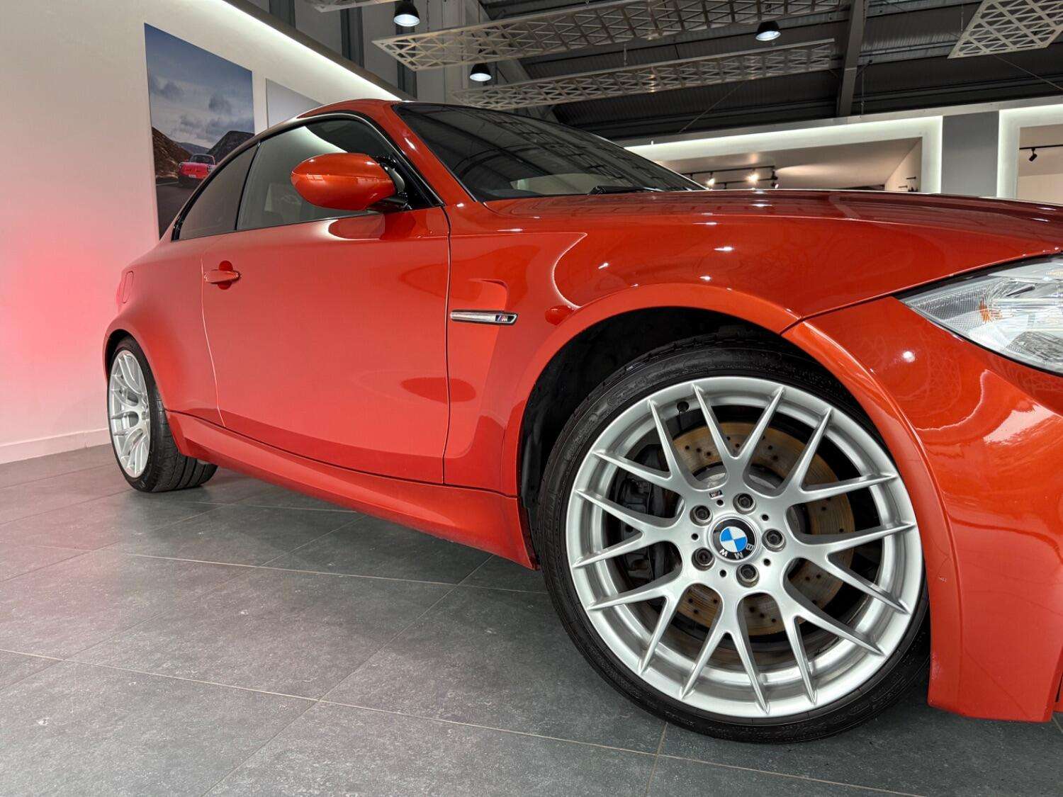 2011 BMW 1 SERIES 2011 BMW 1 SERIES