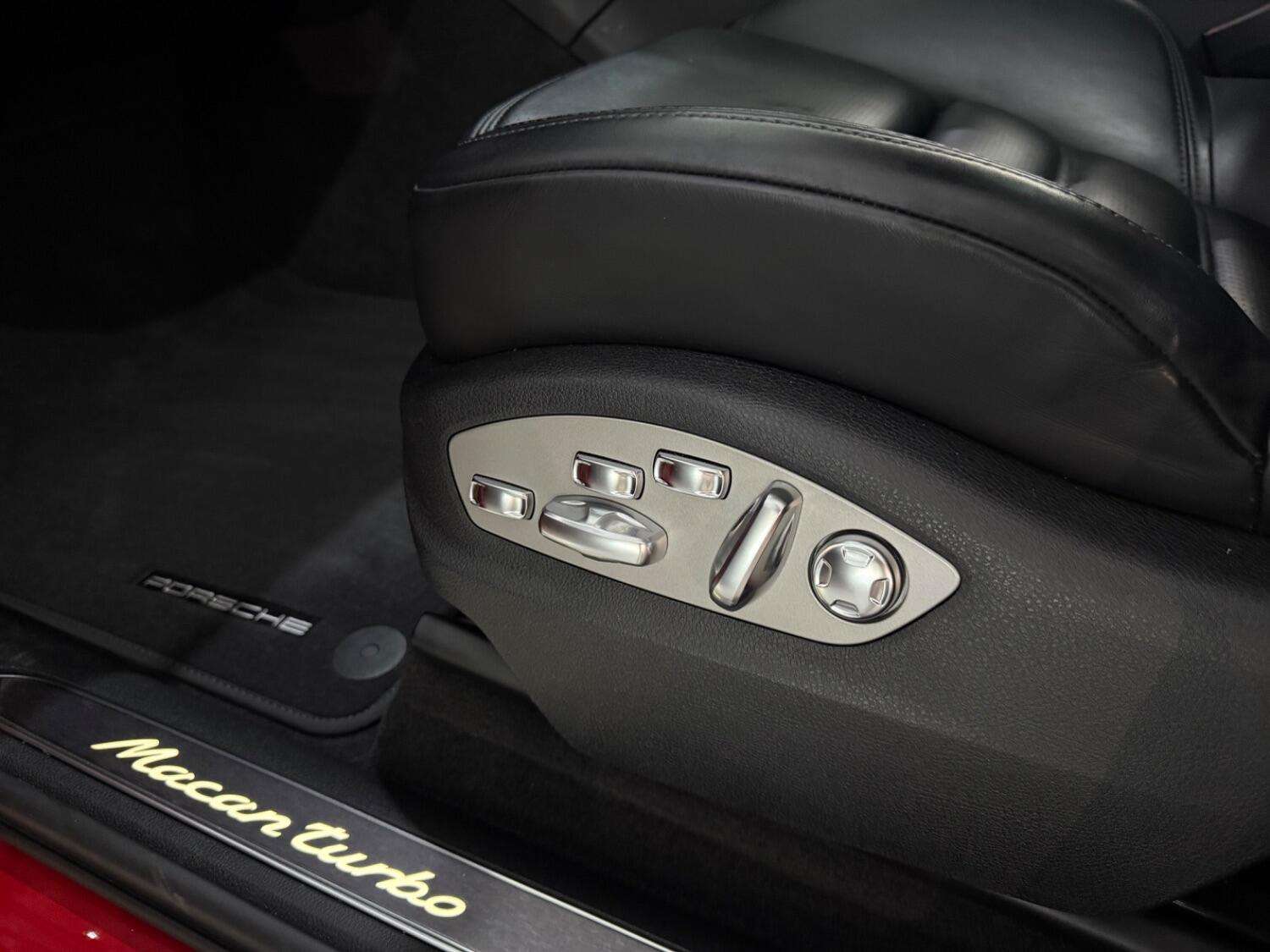 2021 PORSCHE MACAN 2021 PORSCHE MACAN