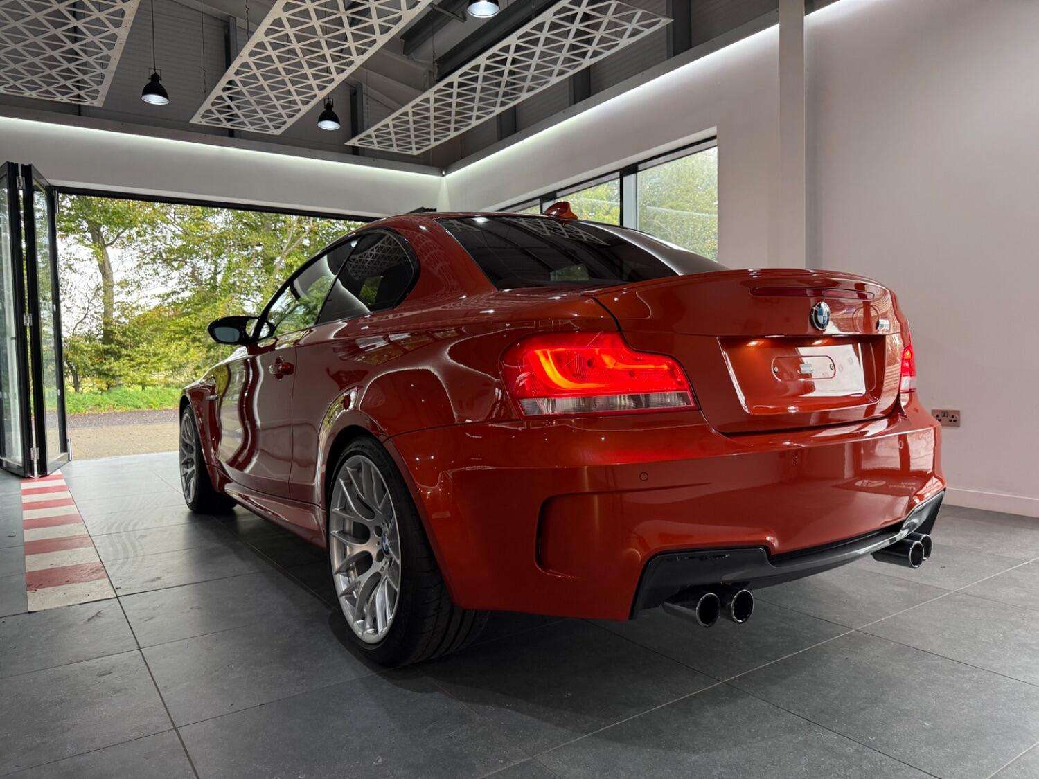 2011 BMW 1 SERIES 2011 BMW 1 SERIES