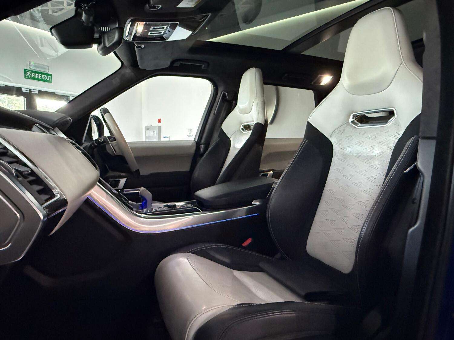 2020 LAND ROVER RANGE ROVER SPORT 2020 LAND ROVER RANGE ROVER SPORT