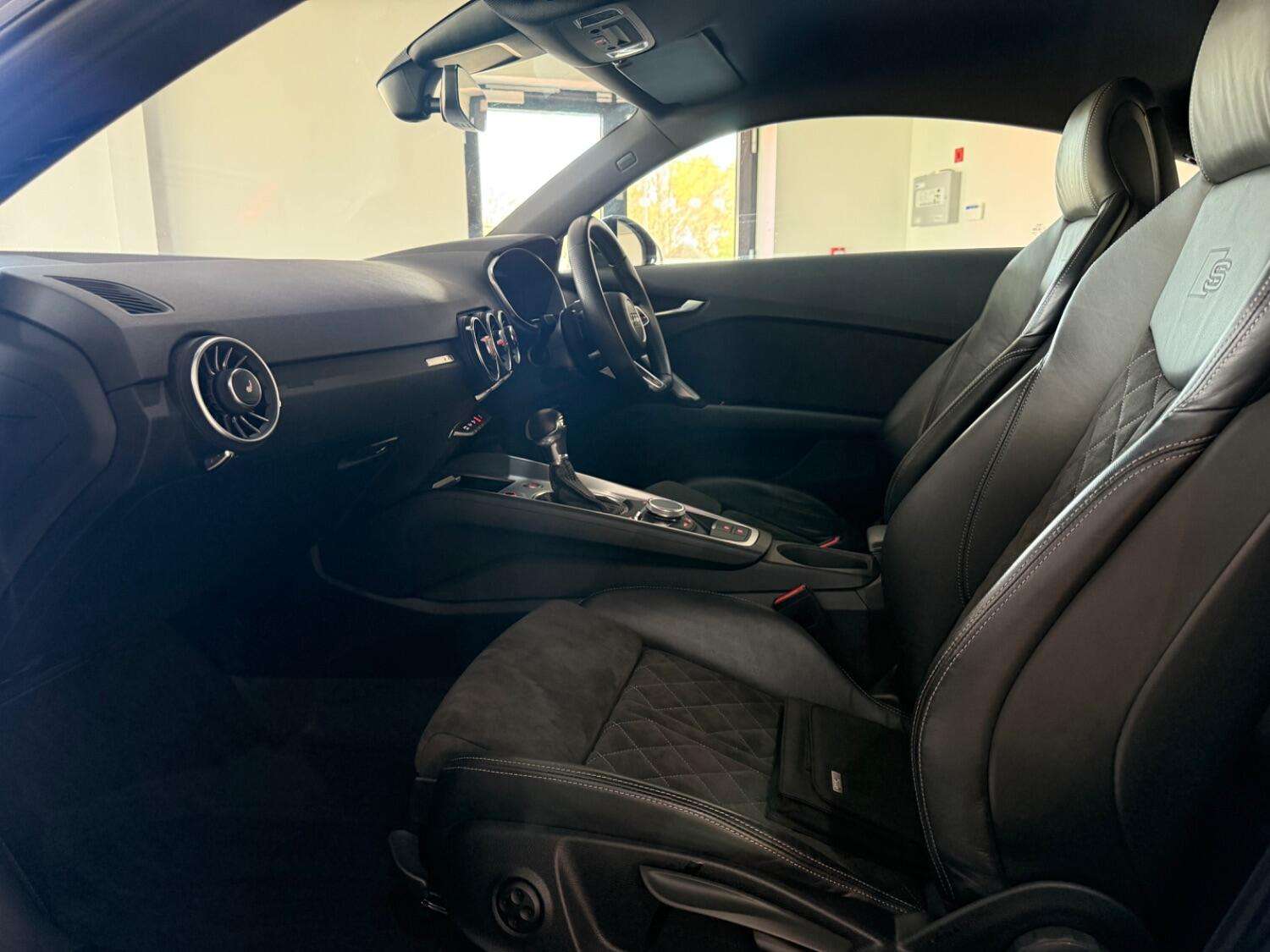 2019 AUDI TT 2019 AUDI TT