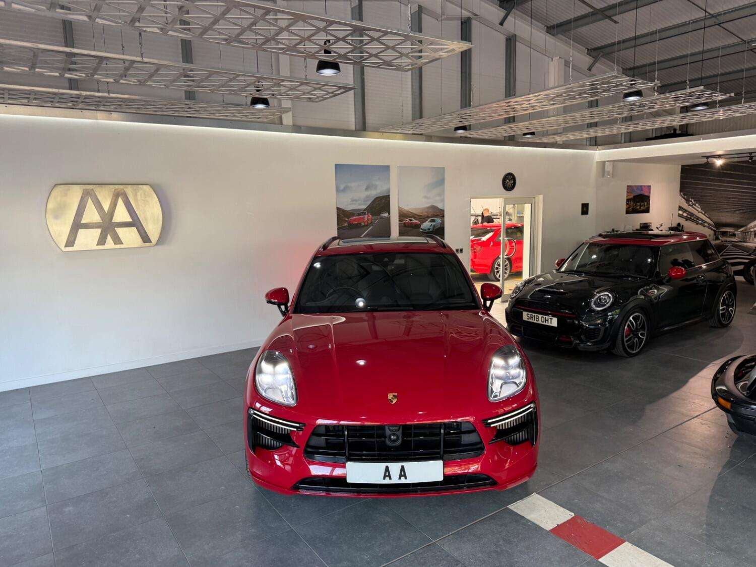 2021 PORSCHE MACAN 2021 PORSCHE MACAN