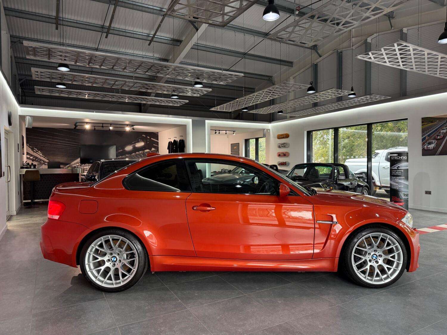 2011 BMW 1 SERIES 2011 BMW 1 SERIES