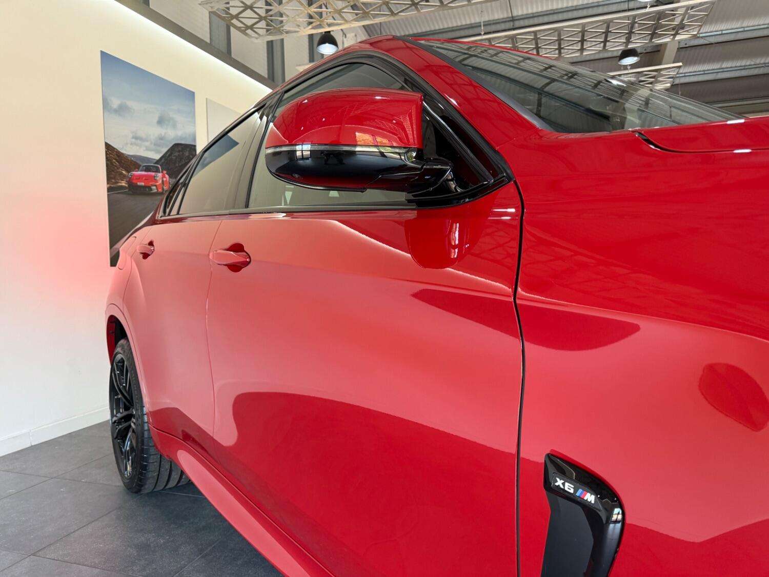 A 2023 BMW X6 4.4 X6 M A 2023 BMW X6 4.4 X6 M