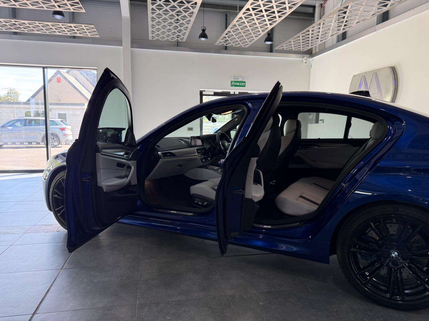 2018 BMW M5 2018 BMW M5