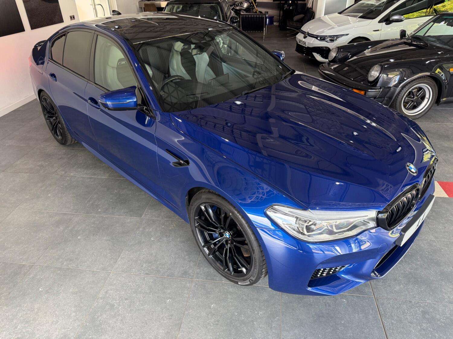 2018 BMW M5 2018 BMW M5