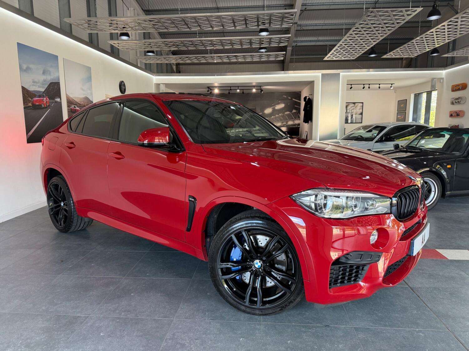 A 2023 BMW X6 4.4 X6 M A 2023 BMW X6 4.4 X6 M