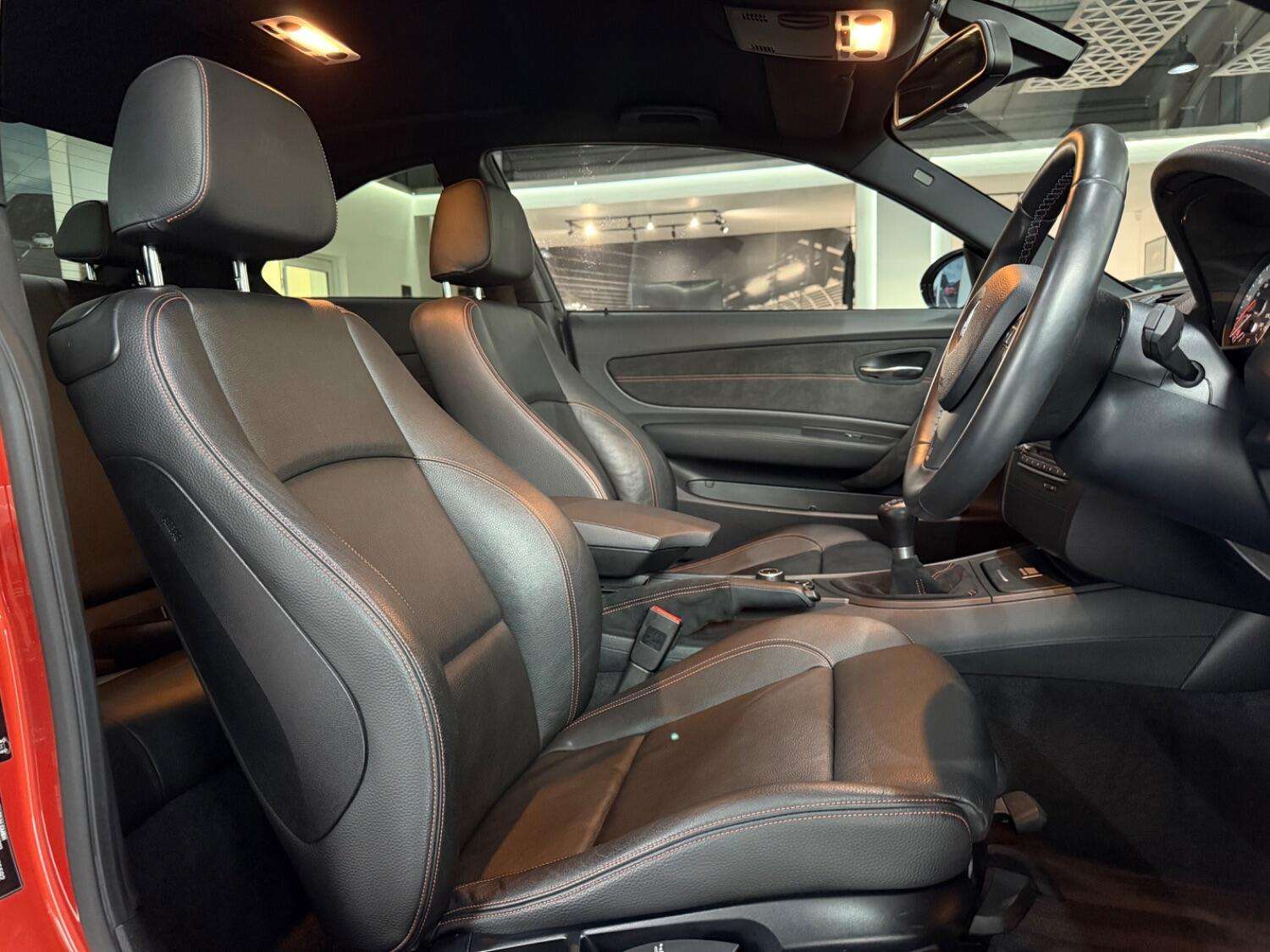 2011 BMW 1 SERIES 2011 BMW 1 SERIES