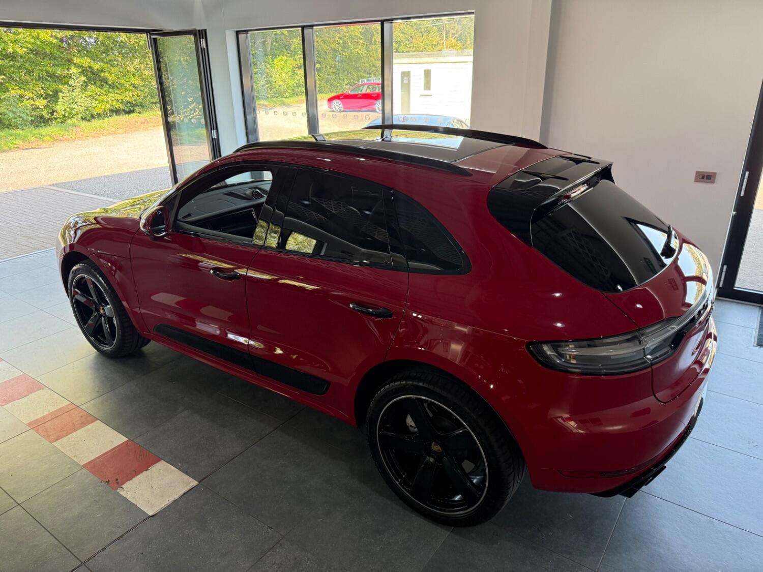 2021 PORSCHE MACAN 2021 PORSCHE MACAN