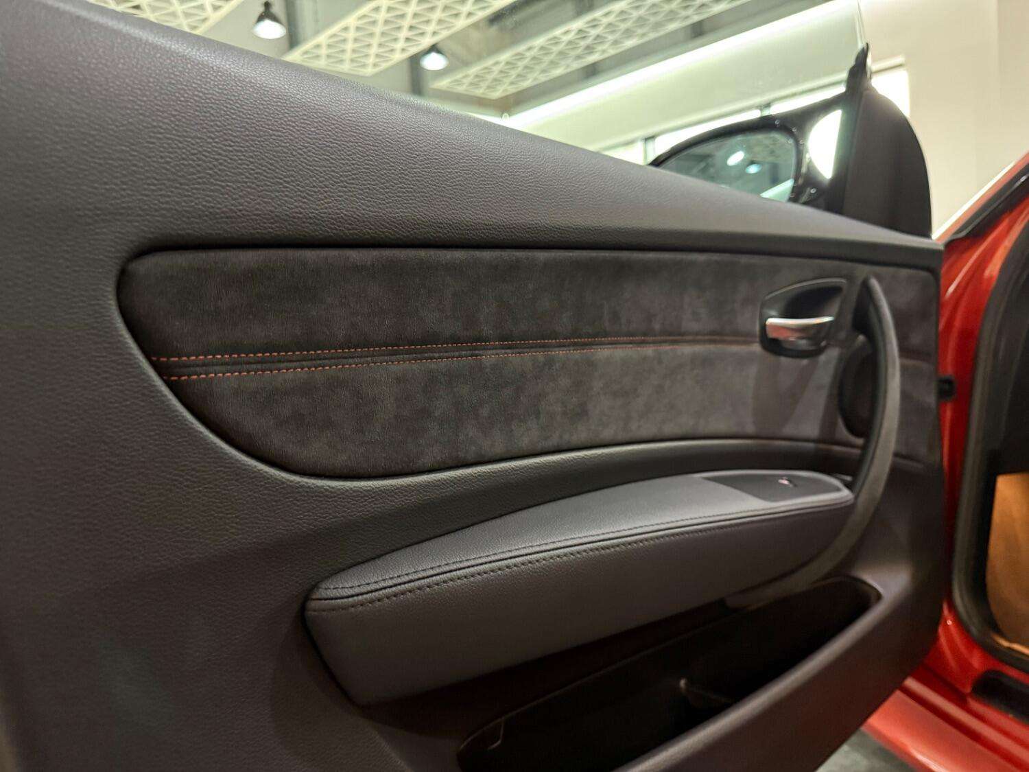 2011 BMW 1 SERIES 2011 BMW 1 SERIES