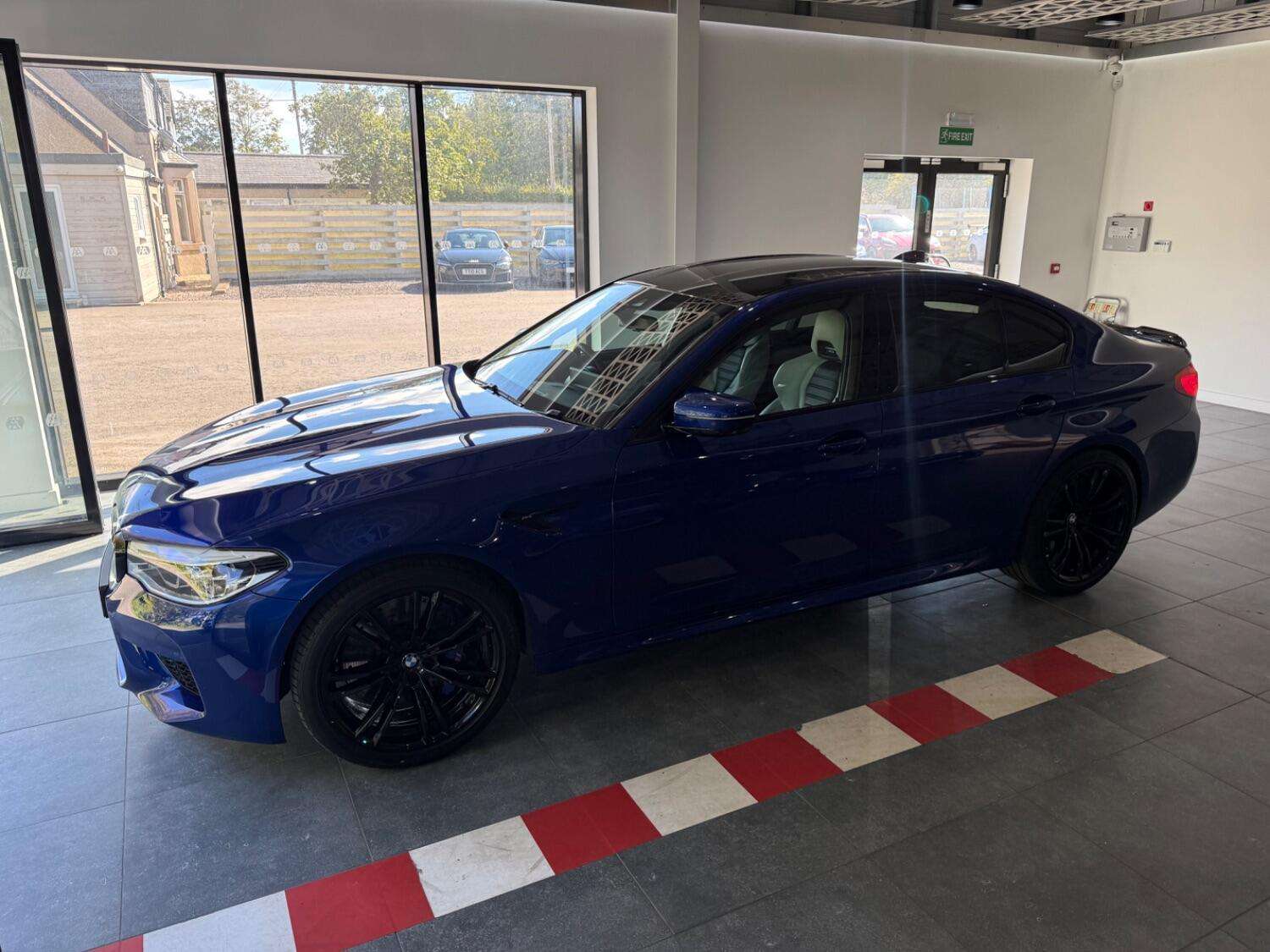 2018 BMW M5 2018 BMW M5