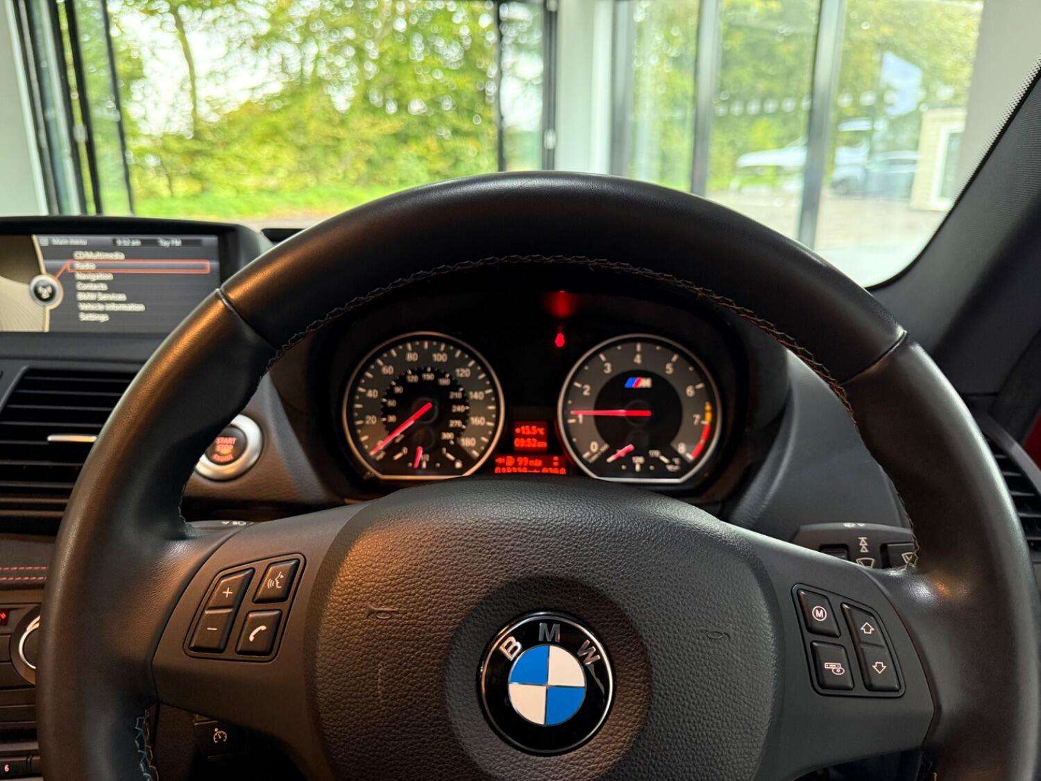 2011 BMW 1 SERIES 2011 BMW 1 SERIES