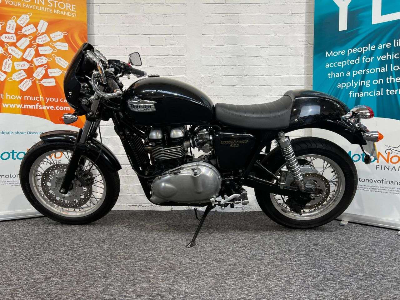 2016 TRIUMPH THRUXTON 2016 TRIUMPH THRUXTON