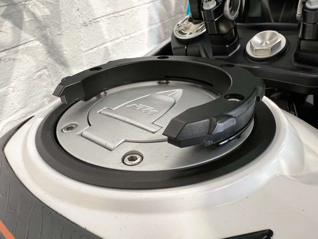 2015 KTM SUPER ADVENTURE 2015 KTM SUPER ADVENTURE