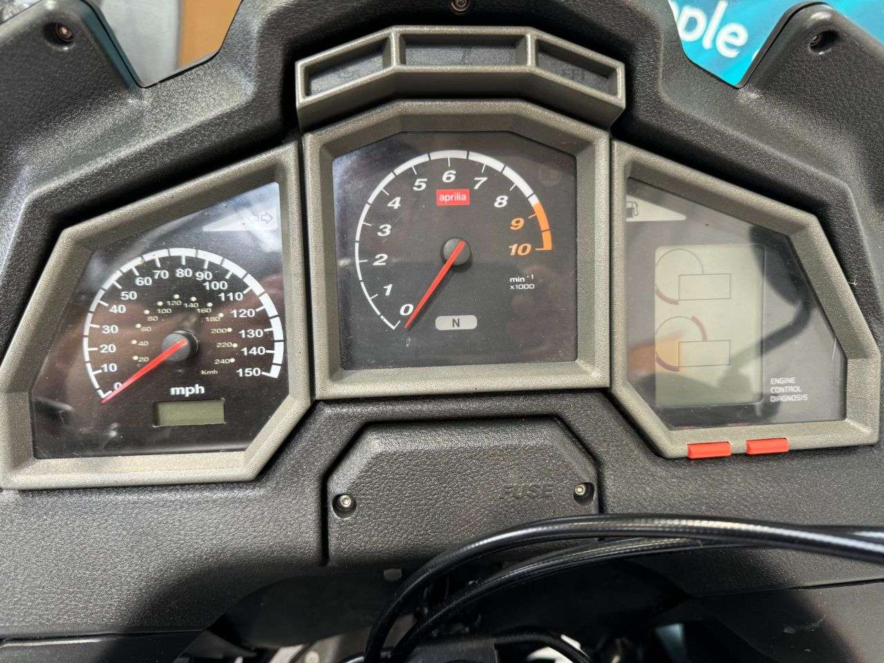 2003 APRILIA CAPONORD 2003 APRILIA CAPONORD