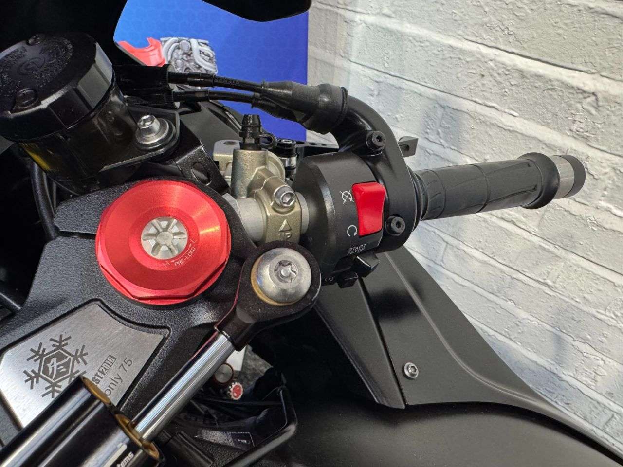 2016 KAWASAKI NINJA ZX-10R 2016 KAWASAKI NINJA ZX-10R