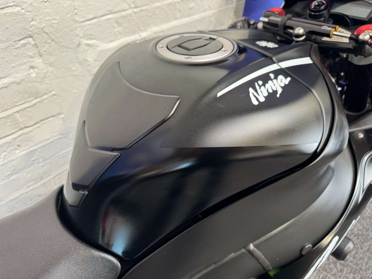 2016 KAWASAKI NINJA ZX-10R 2016 KAWASAKI NINJA ZX-10R