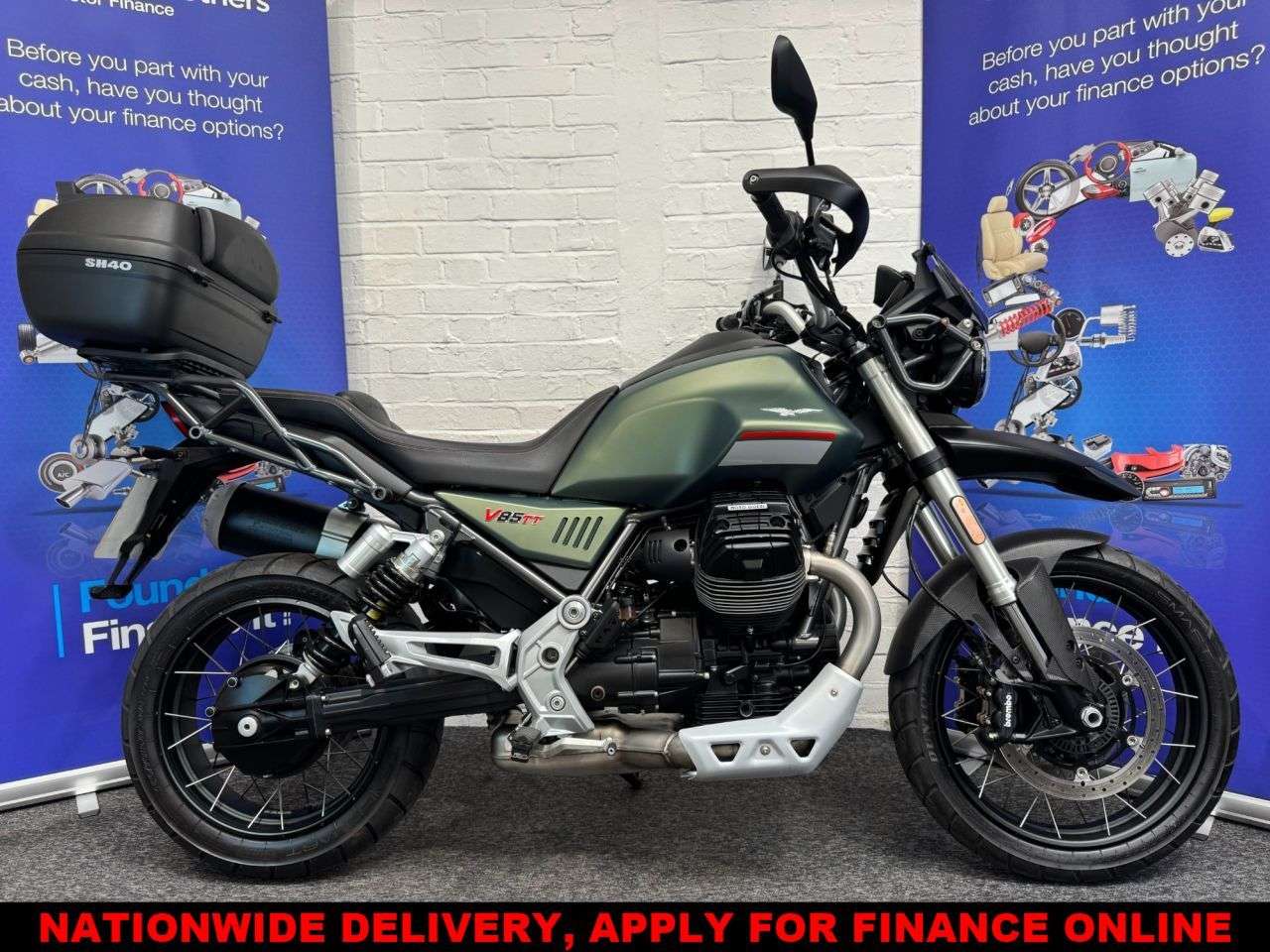 2022 MOTO GUZZI V85 2022 MOTO GUZZI V85