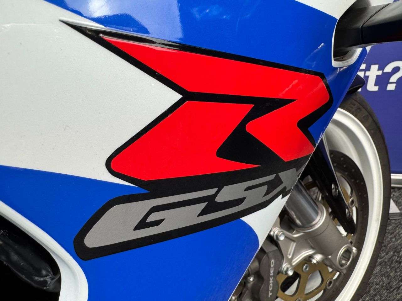 2000 SUZUKI GSX-R750 2000 SUZUKI GSX-R750