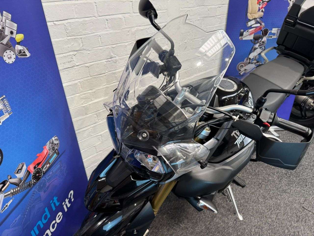 2013 TRIUMPH TIGER 800 2013 TRIUMPH TIGER 800