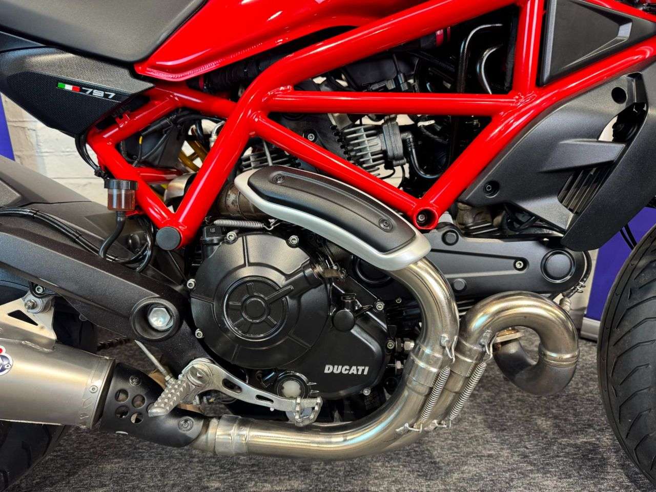 2018 DUCATI MONSTER 797 2018 DUCATI MONSTER 797