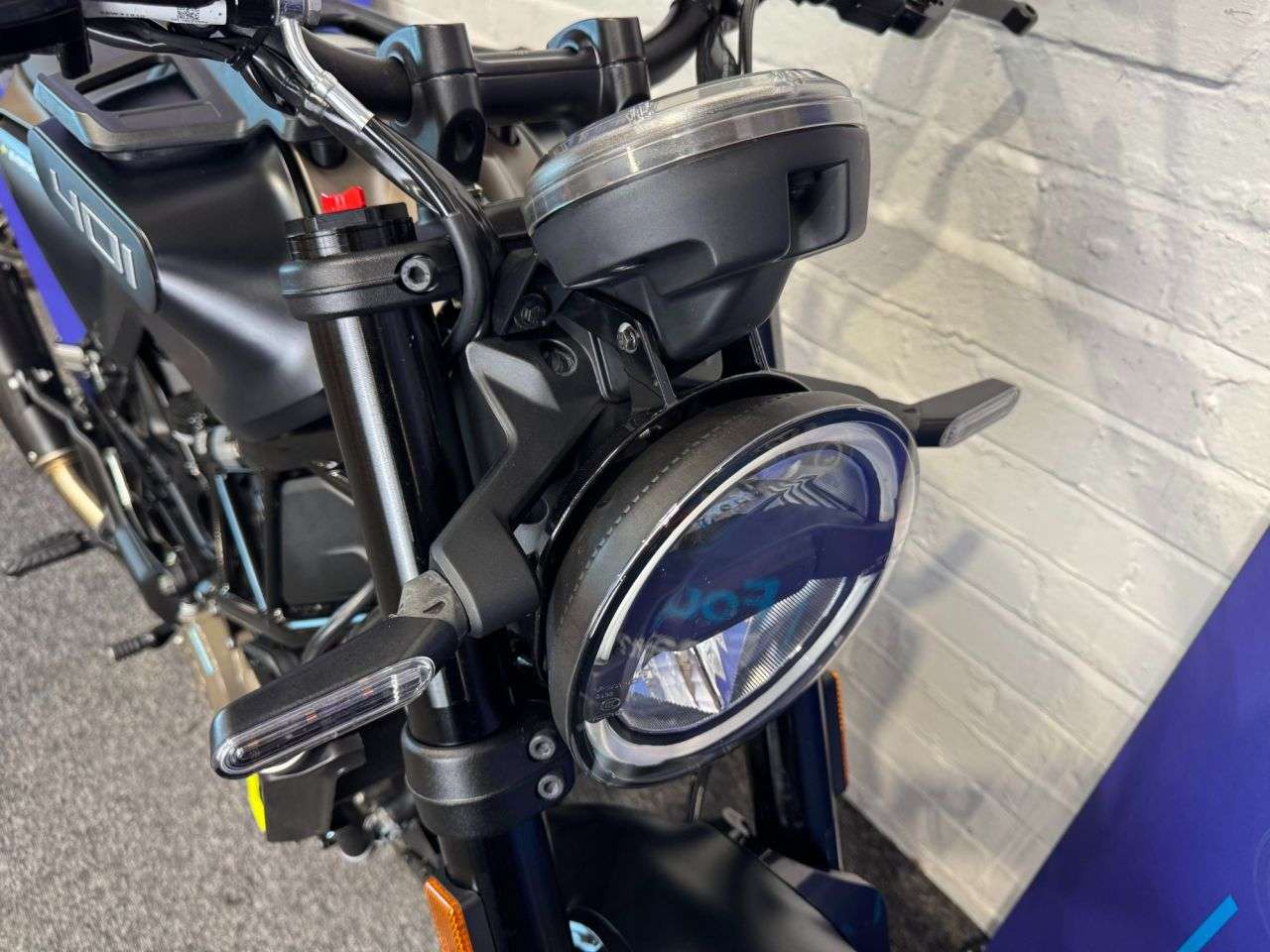 2023 HUSQVARNA SVARTPILEN 401 2023 HUSQVARNA SVARTPILEN 401