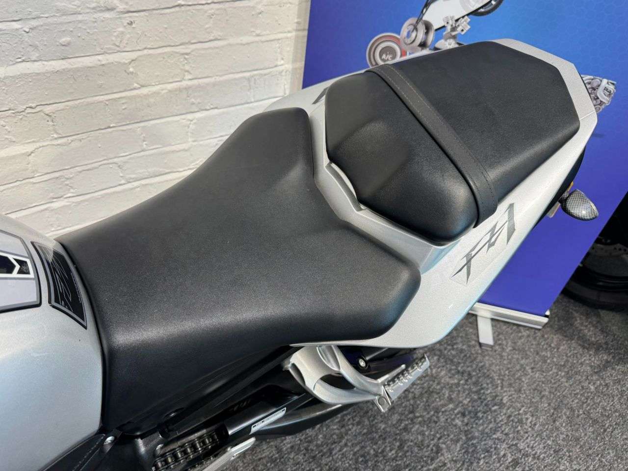 2008 YAMAHA FZ1 2008 YAMAHA FZ1