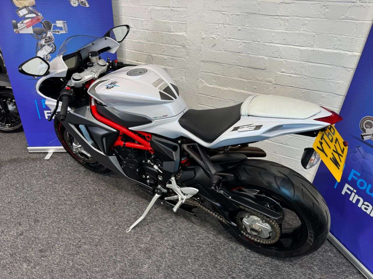 2018 MV AGUSTA F3 800 2018 MV AGUSTA F3 800