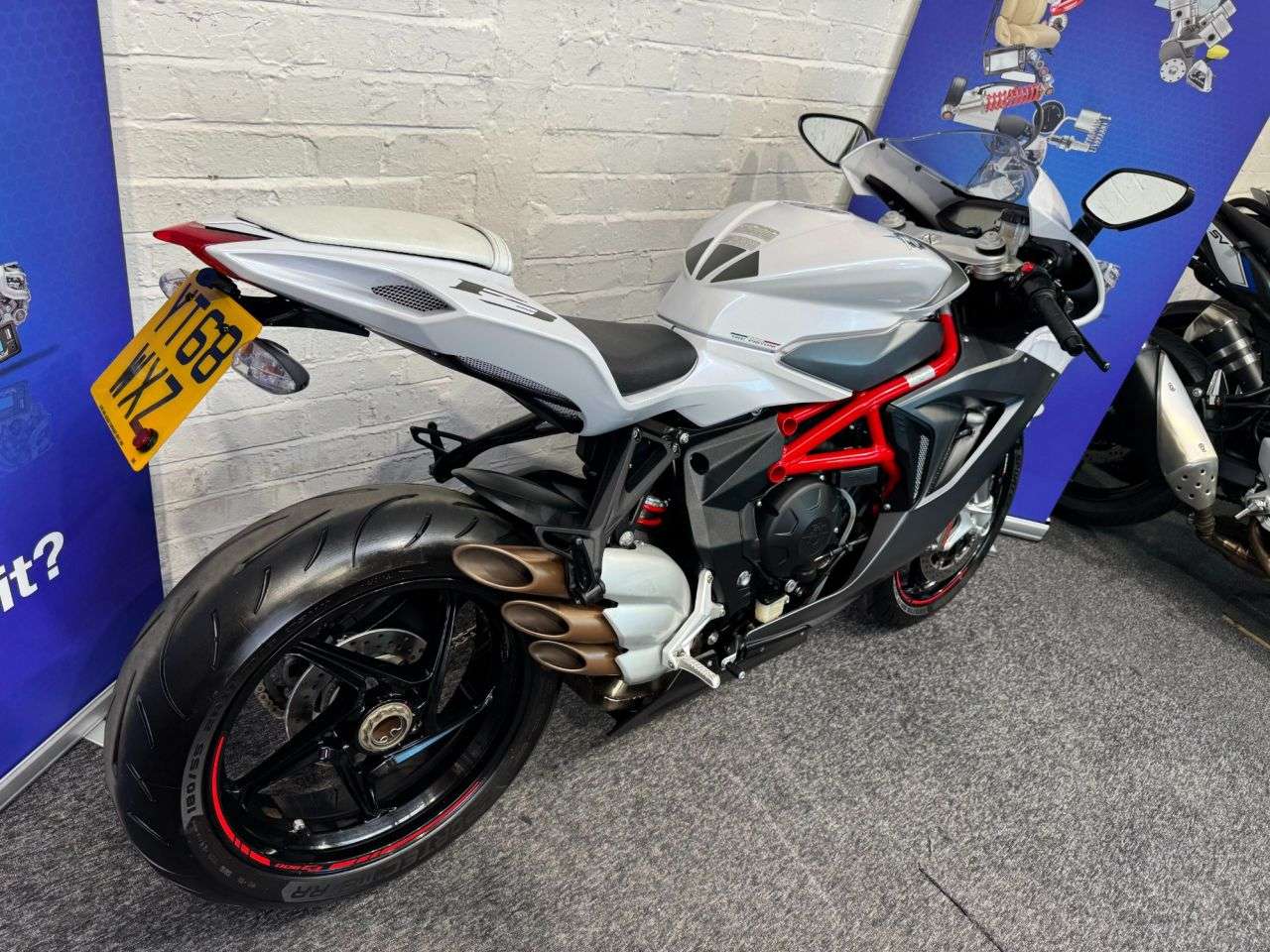 2018 MV AGUSTA F3 800 2018 MV AGUSTA F3 800