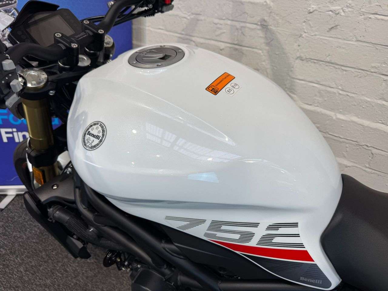 null BENELLI 752S null BENELLI 752S