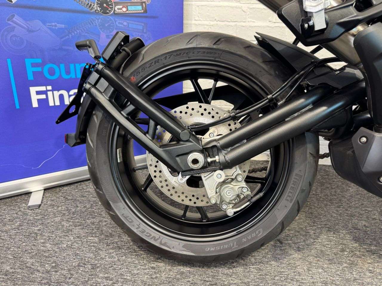 null BENELLI 752S null BENELLI 752S