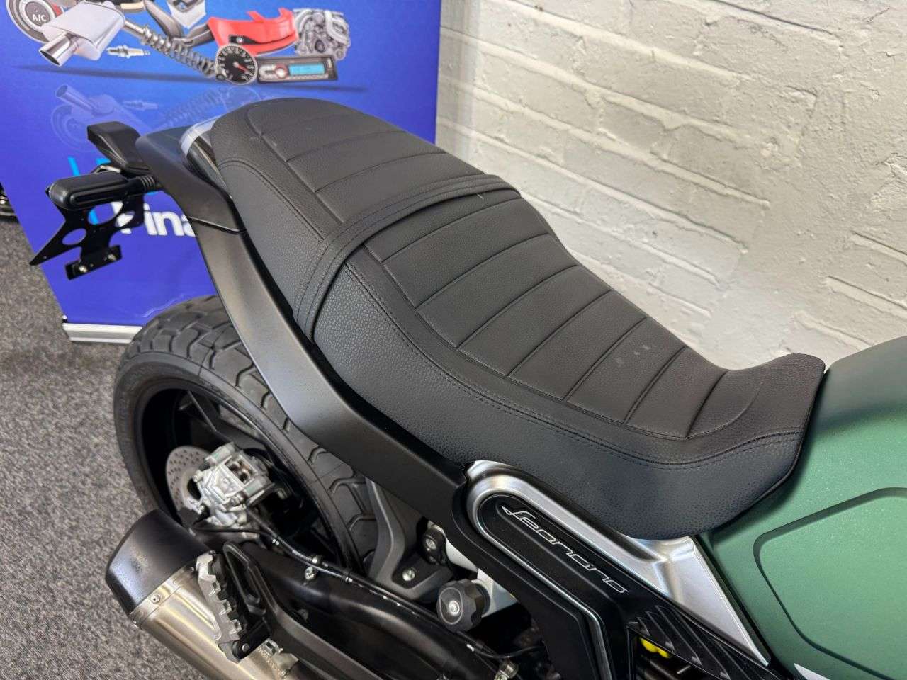 null BENELLI LEONCINO 800 null BENELLI LEONCINO 800