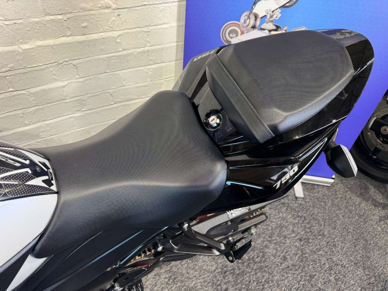 2020 SUZUKI GSX-S750 2020 SUZUKI GSX-S750