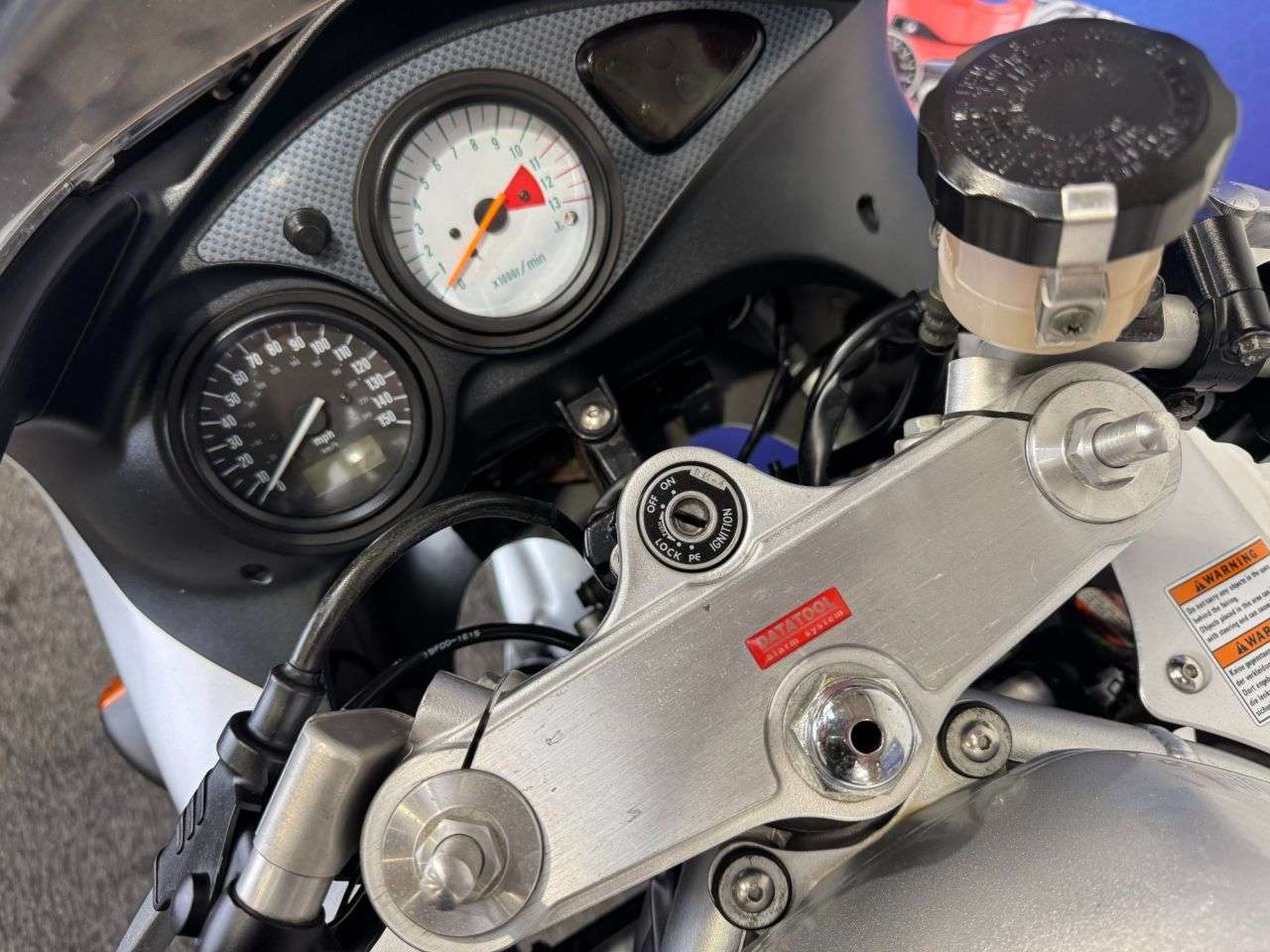 2002 SUZUKI SV650S 2002 SUZUKI SV650S