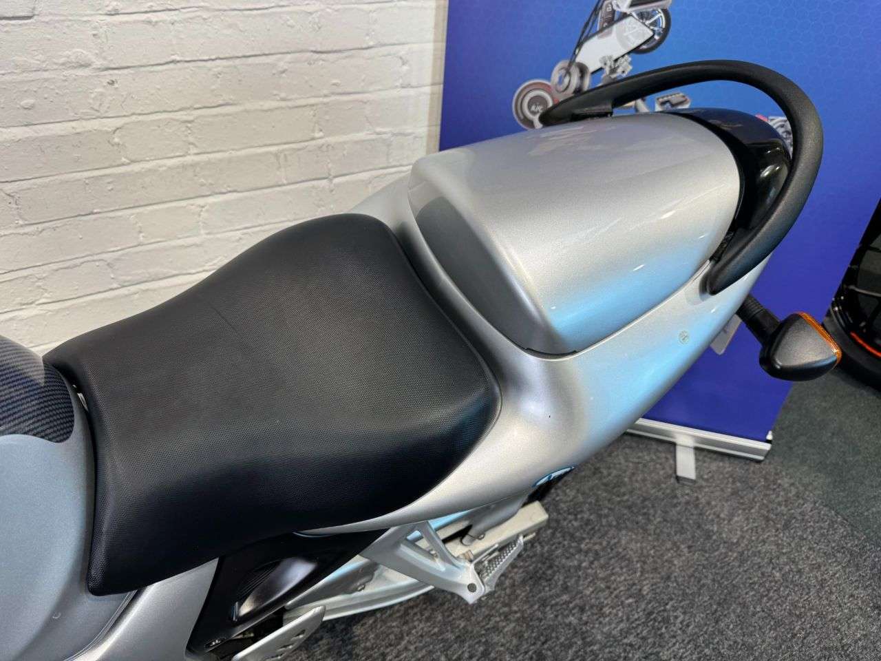 2002 SUZUKI SV650S 2002 SUZUKI SV650S