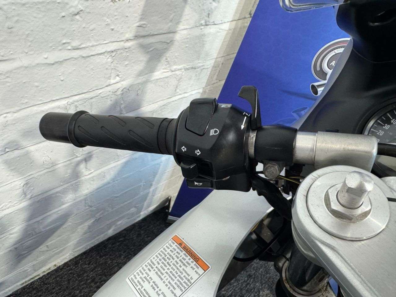 2002 SUZUKI SV650S 2002 SUZUKI SV650S