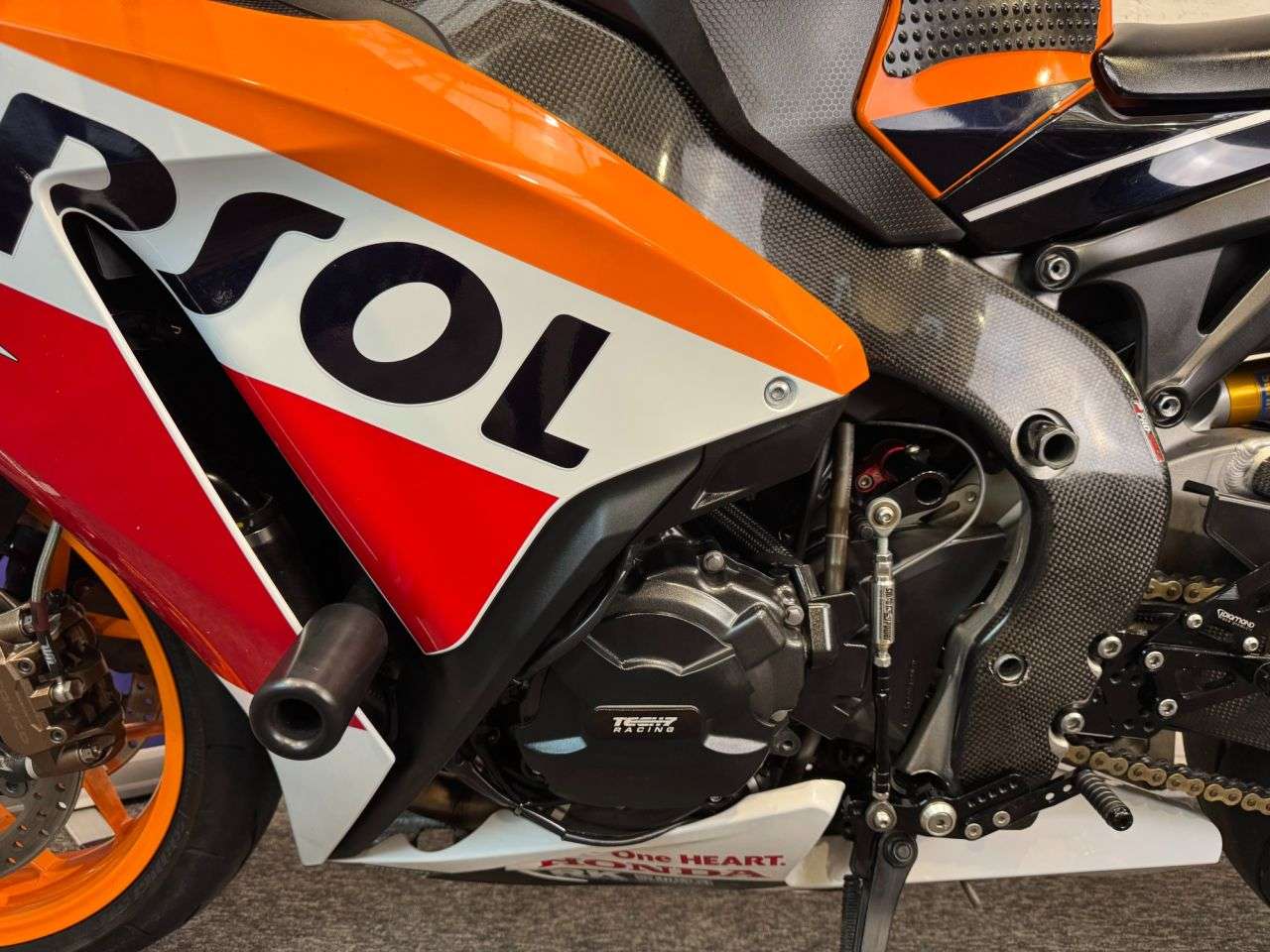 null HONDA CBR1000RR FIREBLADE null HONDA CBR1000RR FIREBLADE