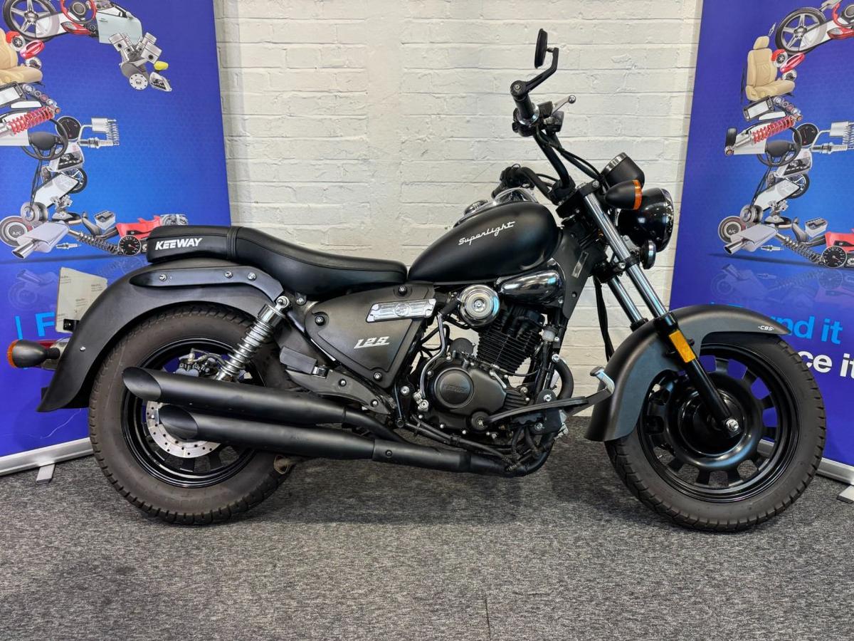 Check out this Keeway Superlight 125 2020 Petrol Manual